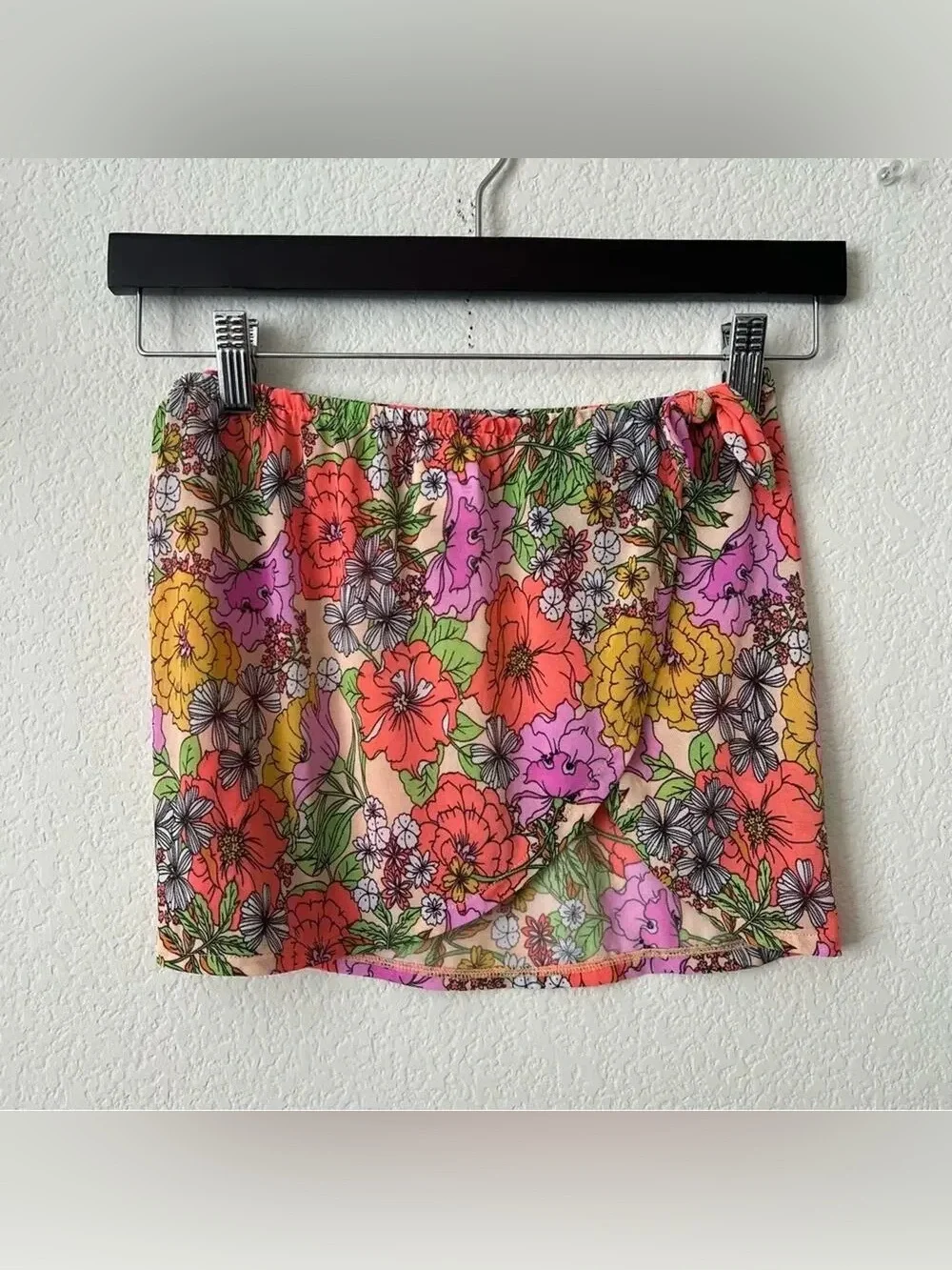 Cat & Jack Sheer Bold Blooms Floral Swim Coverup Skirt Sarong, size Large. 10-12